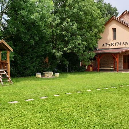 Gyulai-Fuerdo-Apartman Ii. Zewnętrze zdjęcie