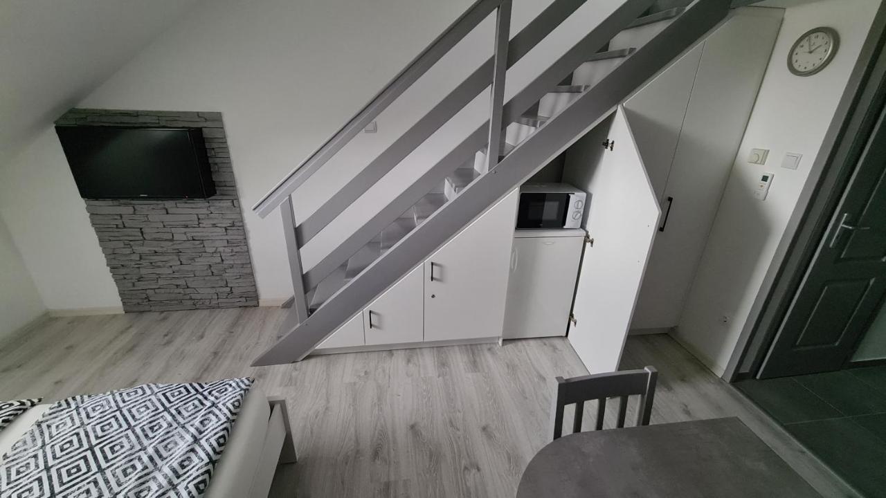 Gyulai-Fuerdo-Apartman Ii. Zewnętrze zdjęcie